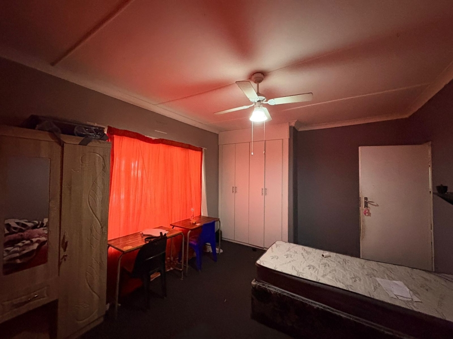 5 Bedroom Property for Sale in Sasolburg Ext 3 Free State